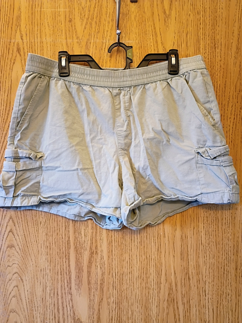 Women's Light Khaki Cargo Shorts with Elastic Waistband
